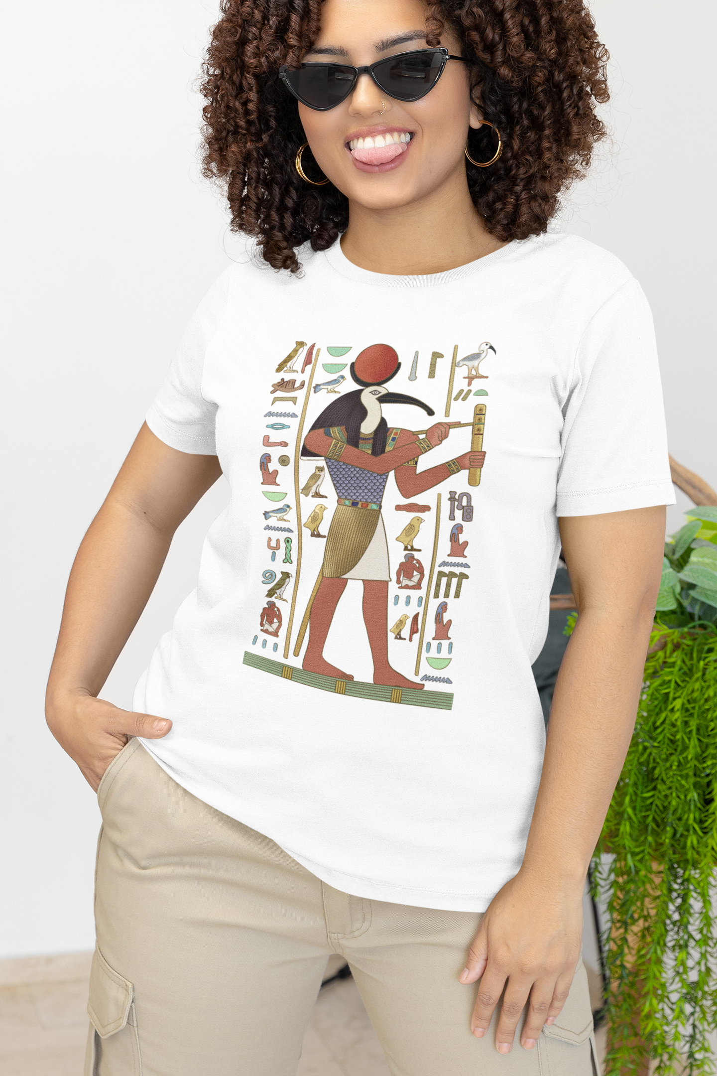 Thoth Black Logo